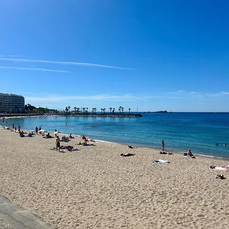 Superbe T3 Renove & Climatise A 5 Min Des Plages *