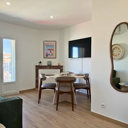 Superbe T3 Rénové&climatisé à 5 Min Des Plages Appartement