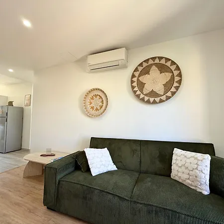 Apartment Superbe T3 Renove & Climatise A 5 Min Des Plages *
